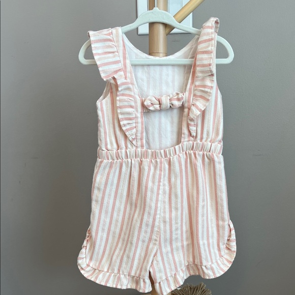⭐️⭐️PICK 5 / $20 OshKosh Toddler Girl Striped Pink and White Kids Romper 18M - Picture 4 of 6